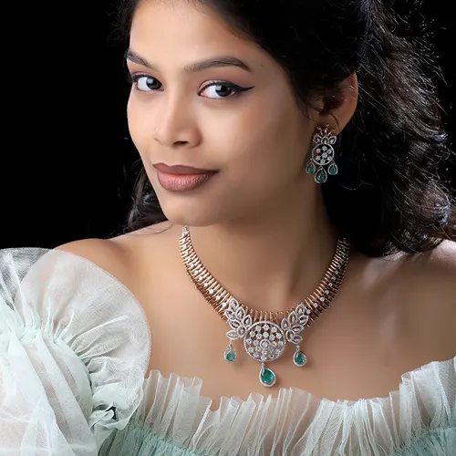 Contemporary Diamond Choker